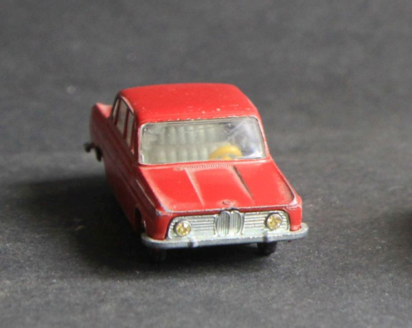 Siku BMW 1500 Sedan V202 DieCast Model (7644)